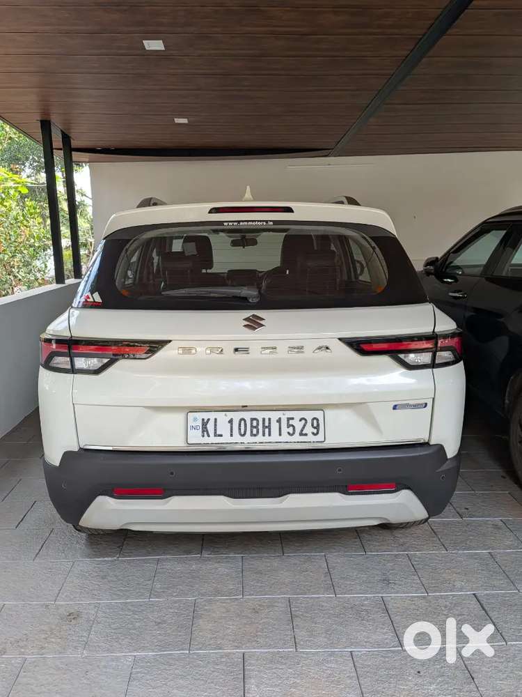 Maruti Suzuki Brezza 2022 Petrol 25000 Km Driven