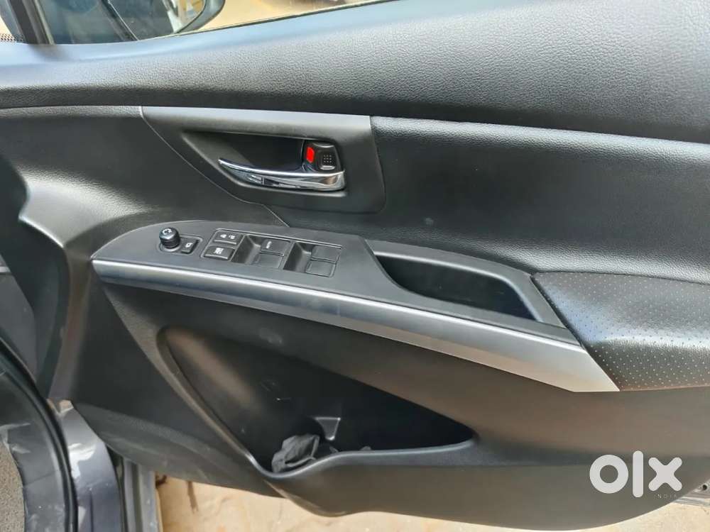 Maruti Suzuki S-cross 1.5 Alpha At, 2021, Petrol