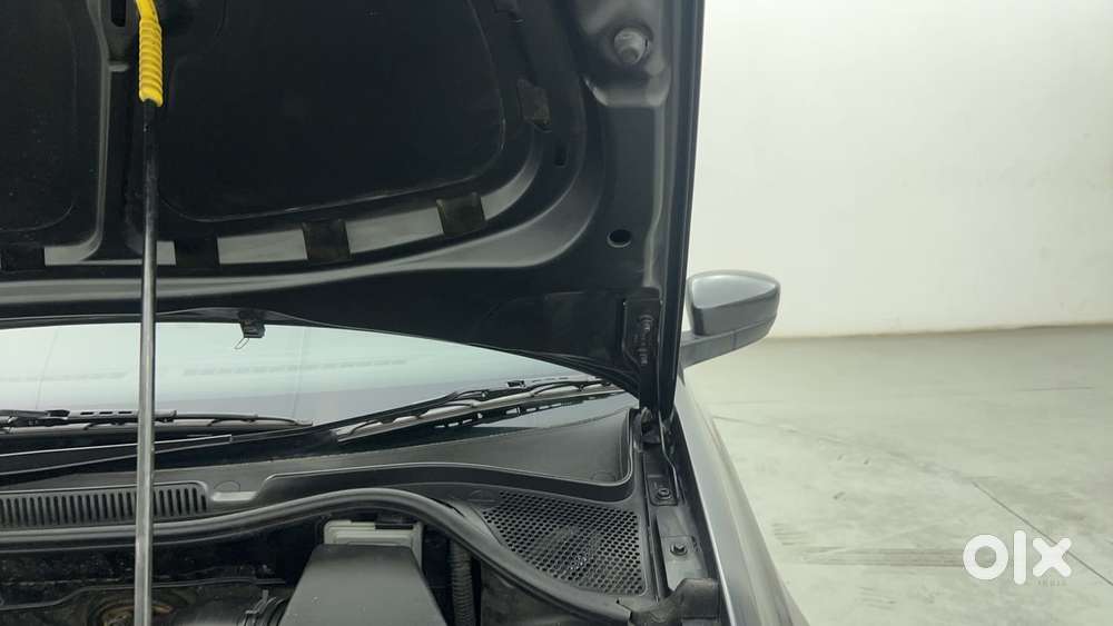 Volkswagen Polo 2009-2013 Petrol Highline 1.2l, 2015, Petrol