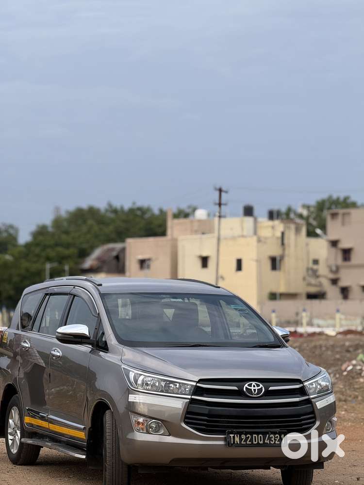 Toyota Innova Crysta 2.4 G Mt 7 Str, 2019, Diesel