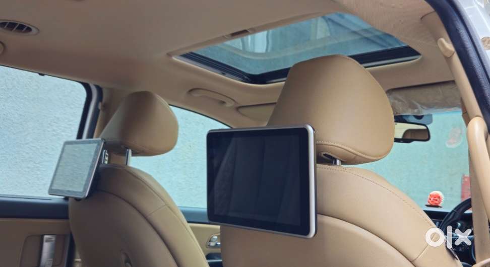 Kia Carnival Limousine Plus 7 Str, 2022, Diesel