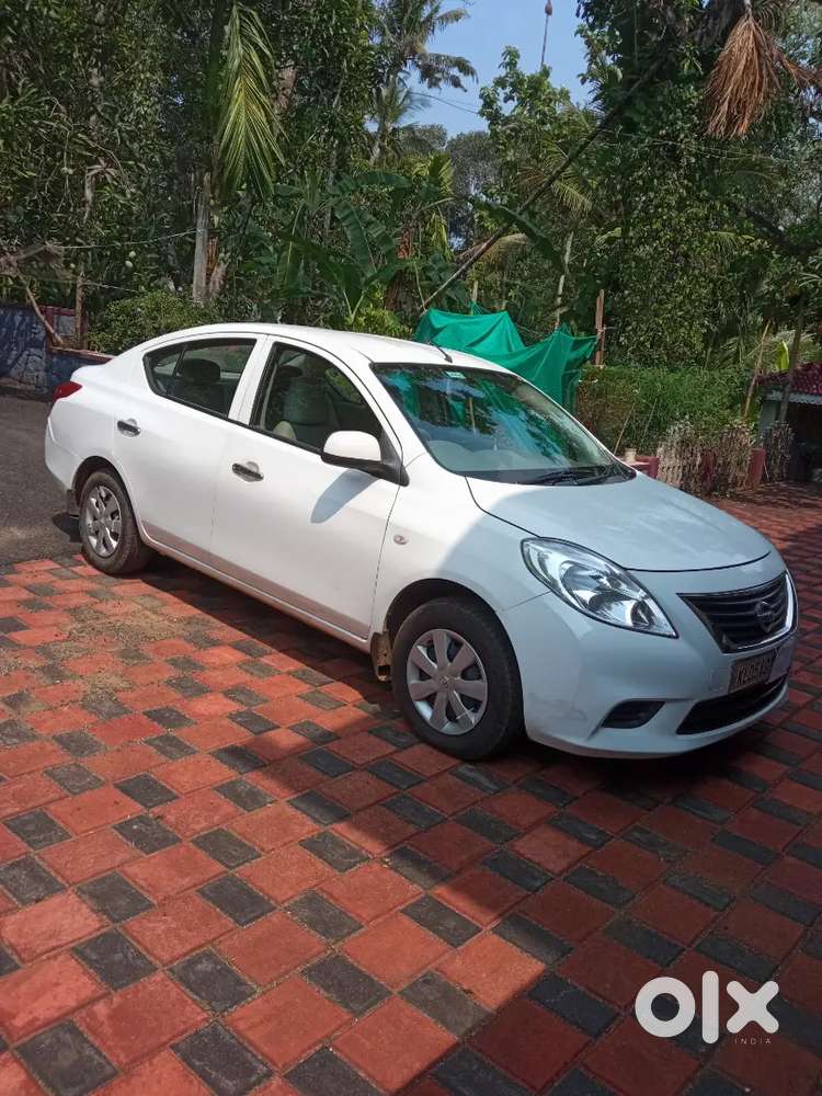 Nissan Sunny 2013 Petrol Well Maintained