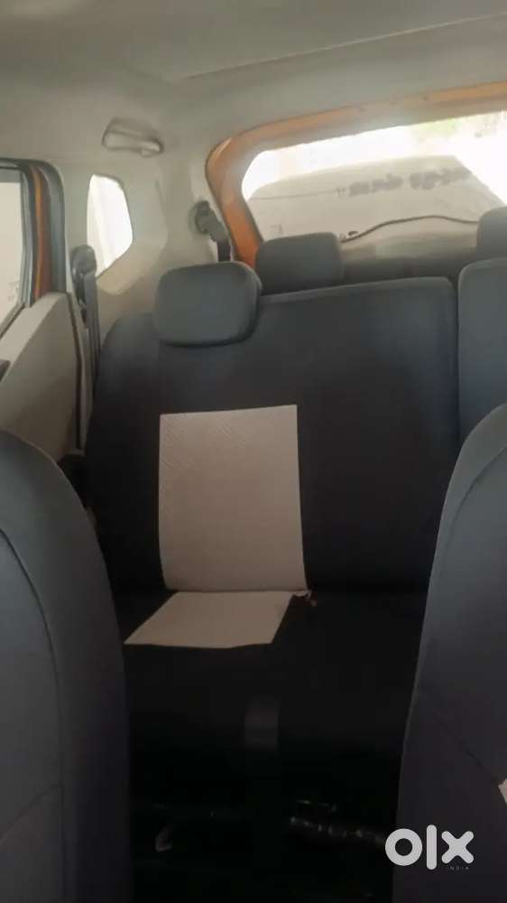 Renault Triber 1.0 Rxl Amt 2022 Model