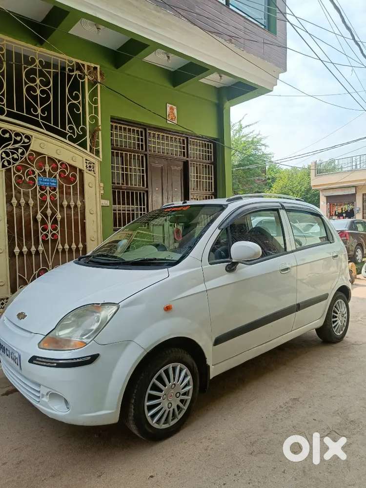 Chevrolet Spark 2011 Cng & Hybrids Well Maintained