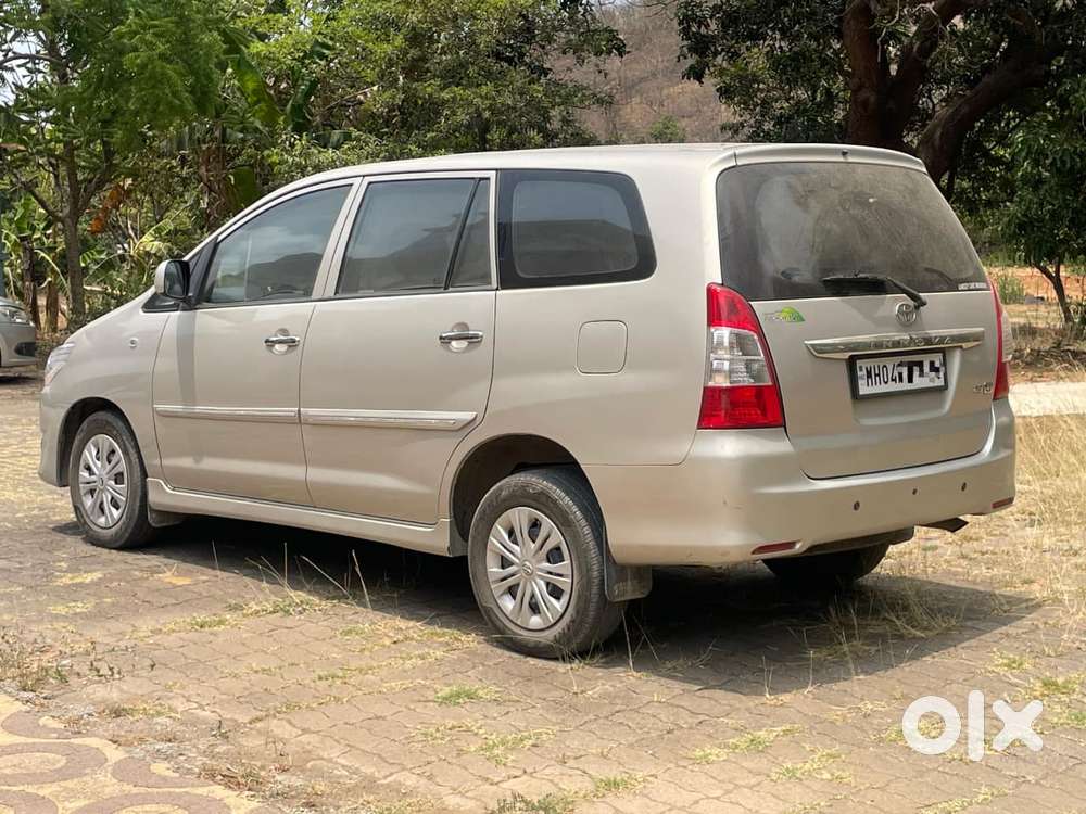 Toyota Innova 2.5 Gx (diesel) 8 Seater Bs Iv, 2013, Diesel