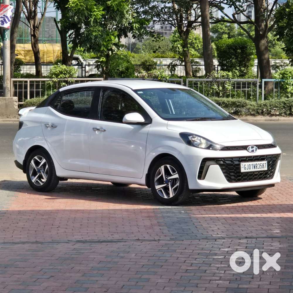 Hyundai Aura 1.2 Sx Cng, 2024, Cng & Hybrids