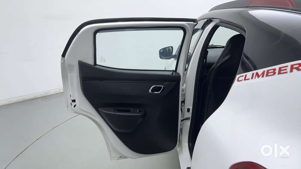Renault Kwid 2019-ongoing 1.0 Climber Amt, 2022, Petrol