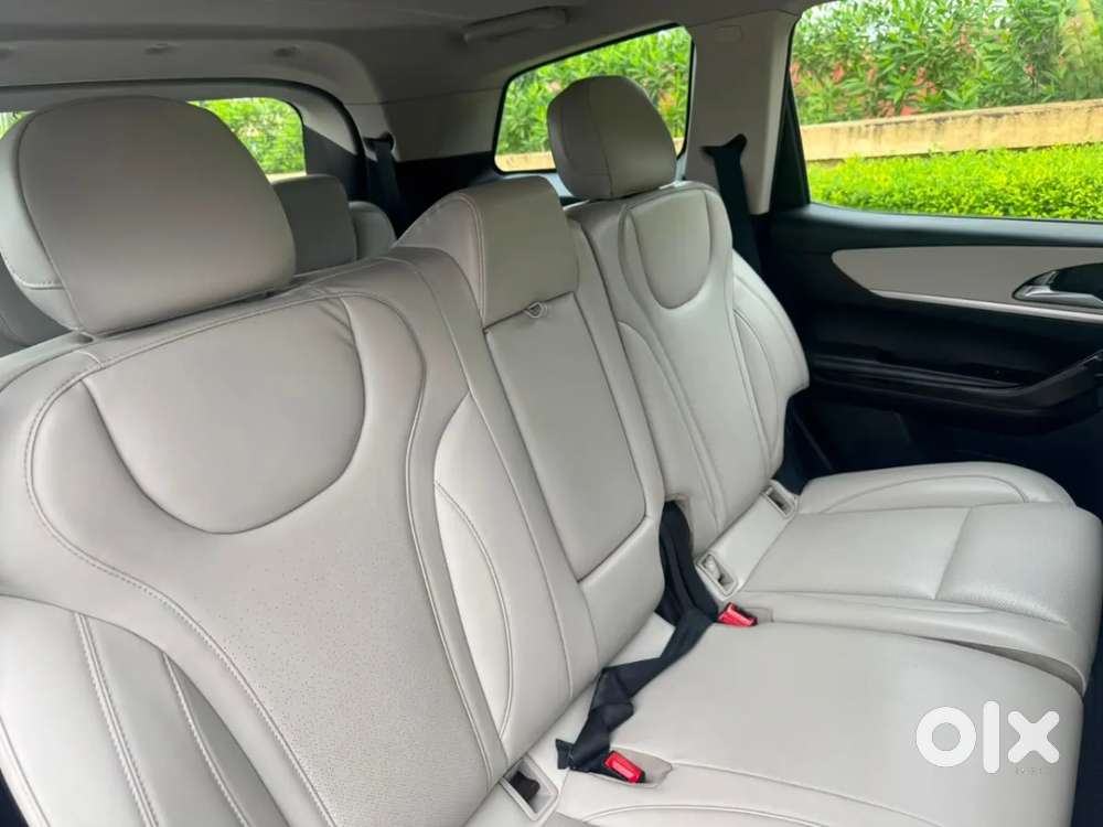 Mahindra Xuv700 2.2 Ax 7 Diesel Mt Str, 2022, Diesel