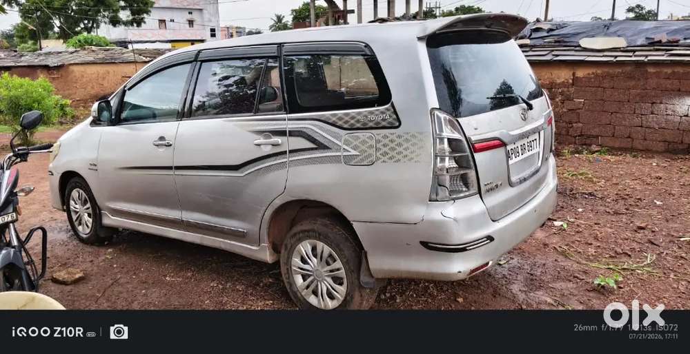 Toyota Innova 2.5 G 2008