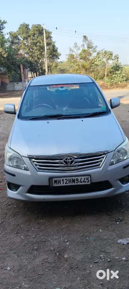 Toyota Innova 2.0 V 2012 Diesel Manual
