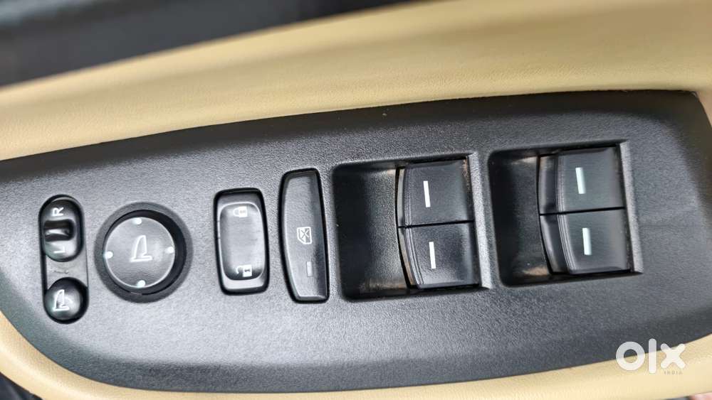 Honda City Zx Petrol Mt, 2023, Petrol