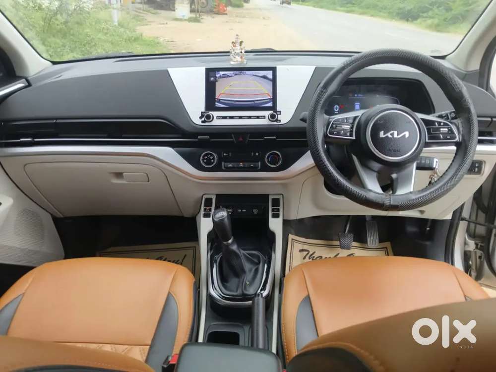 Kia Carens 2023 Diesel 57300 Km Driven