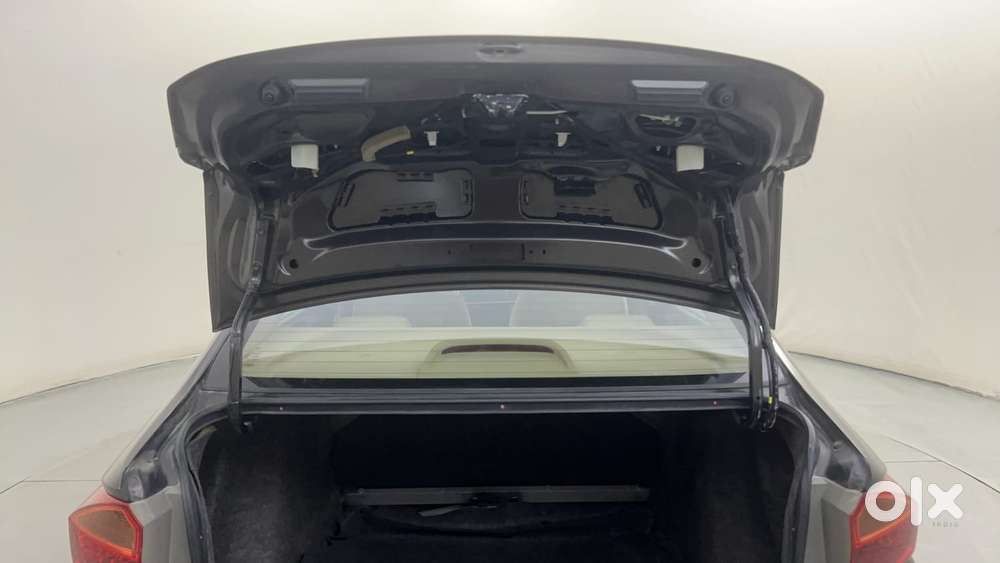 Honda City I-vtec Sv, 2015, Petrol