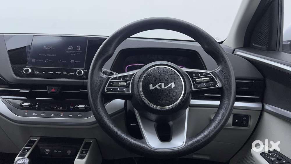 Kia Carens 1.4 Prestige Plus Turbo 7 Str, 2022, Petrol