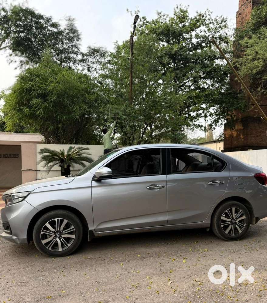 Honda Amaze 2024 Petrol Well Maintained