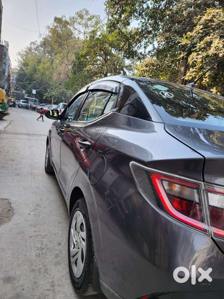 Hyundai Aura S Crdi Manual, 2021, Cng & Hybrids