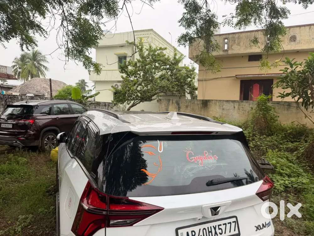 Mahindra Xuv700 Ax7 2025