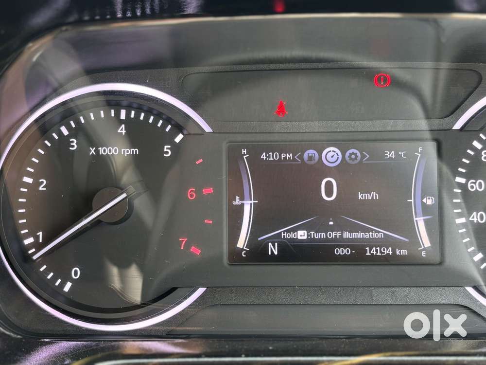Mahindra Scorpio N Z4 Petrol Mt 7 Str, 2025, Diesel