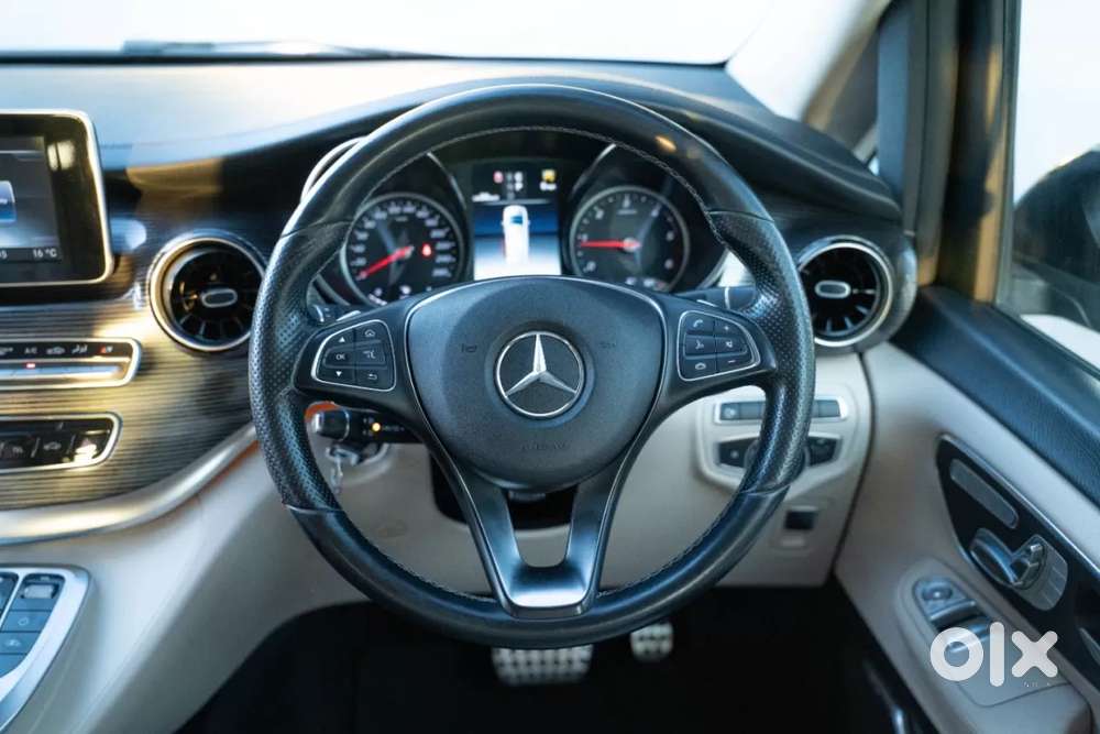 Mercedes-benz V-class 2.1 220 Expression Diesel At, 2021, Diesel