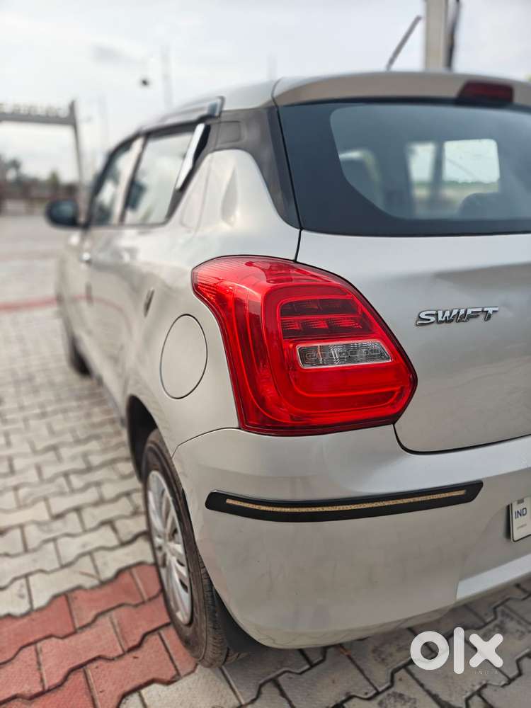 Maruti Suzuki Swift Lxi, 2018, Petrol