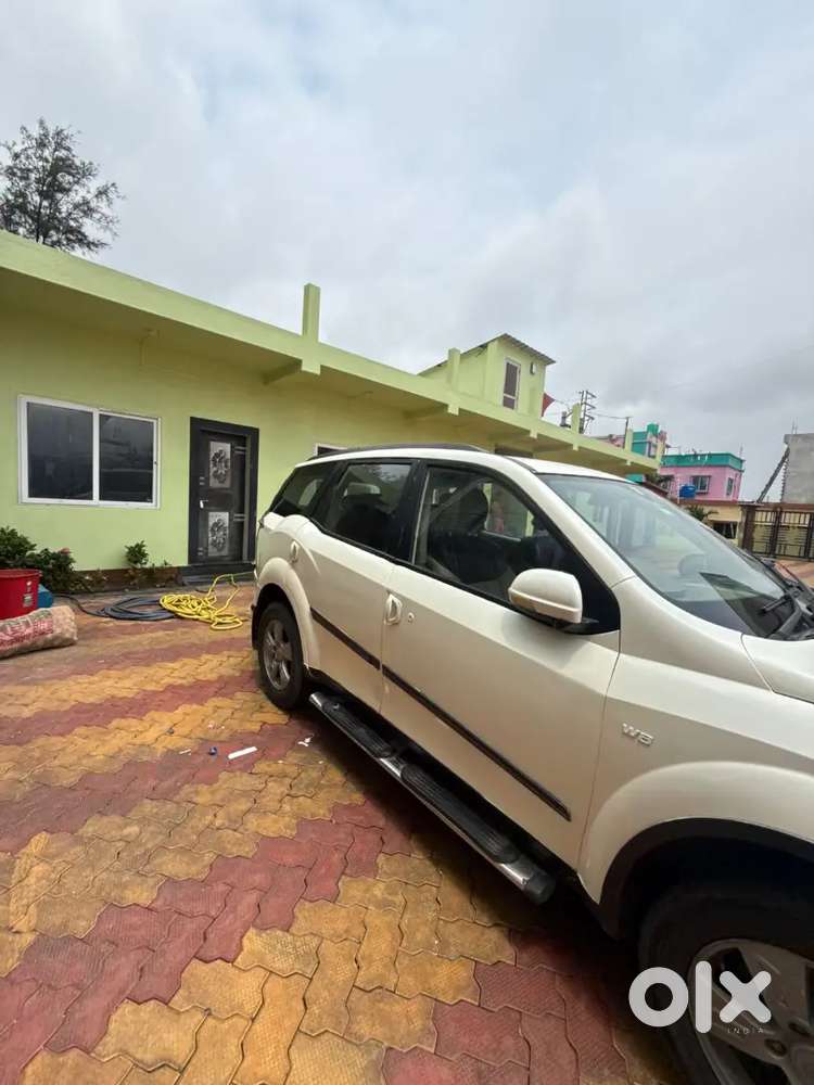 Mahindra Xuv500 2013 Tax 2028 W8