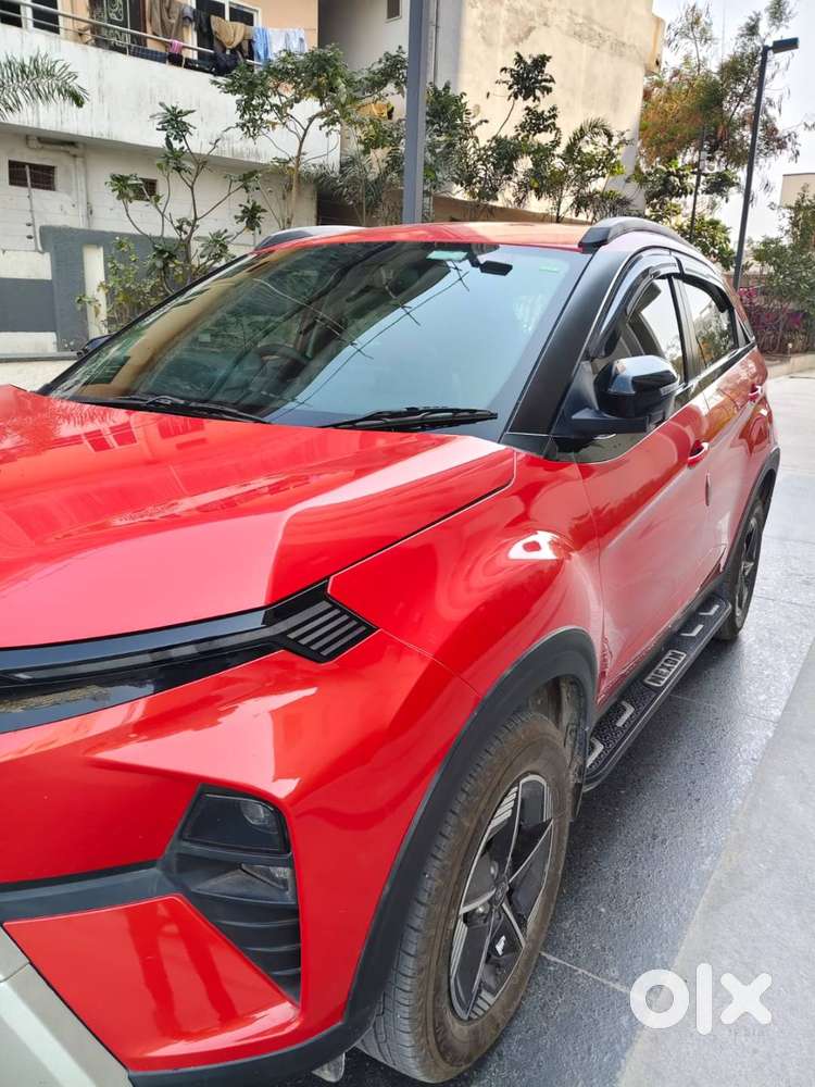 Tata Nexon Automatic (2024)