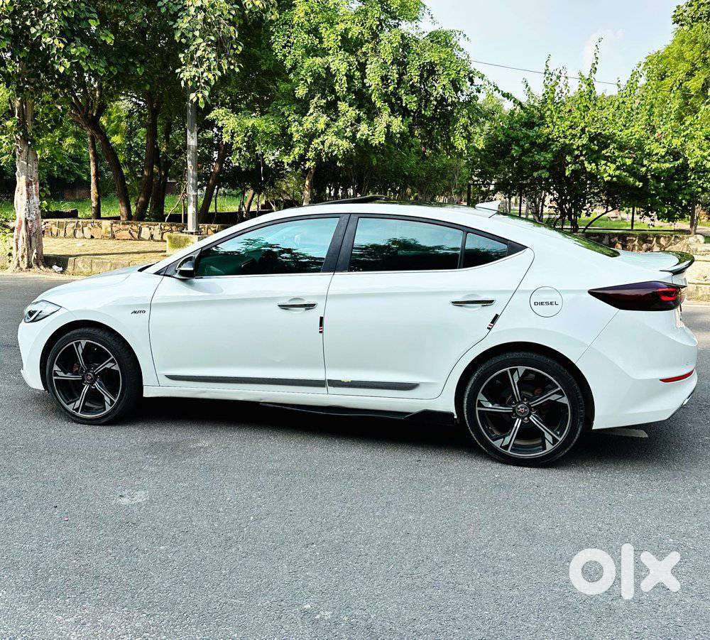 Hyundai Elantra 1.6 Sx Option At, 2018, Diesel