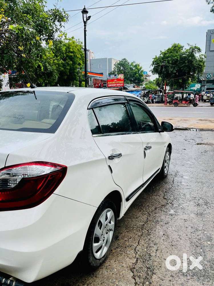 Honda Amaze E I-vtech, 2016, Petrol