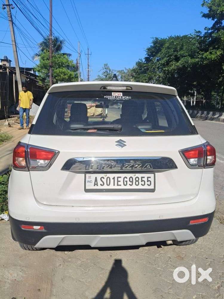 Maruti Suzuki Brezza Zdi+ Dual Tone, 2019, Diesel