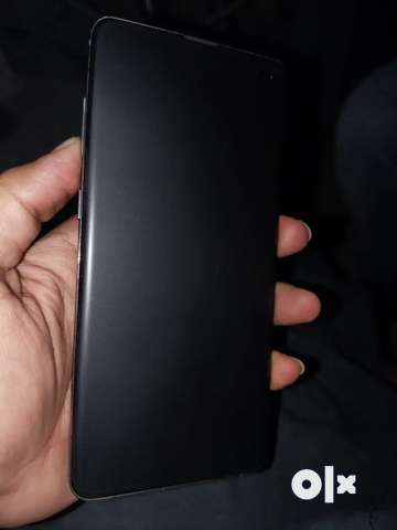 Samsung S10 plus with box charger headphone scrachless Mobile