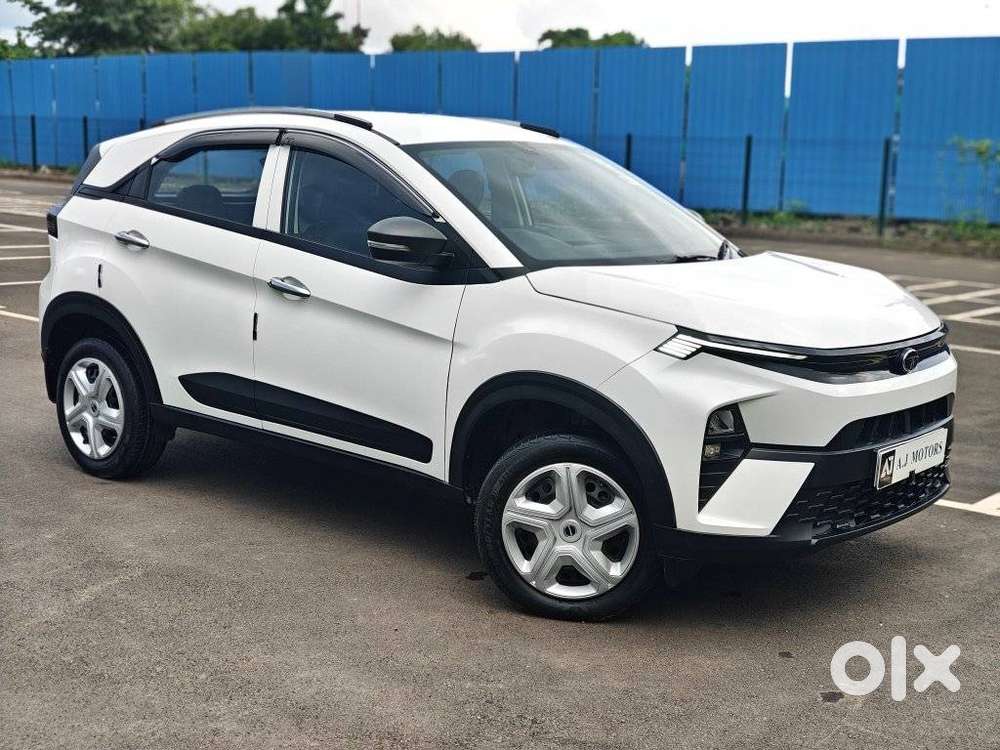Tata Nexon Fearless Plus (ps) 1.2 Icng 6mt Red Dark Edition, 2025, C..