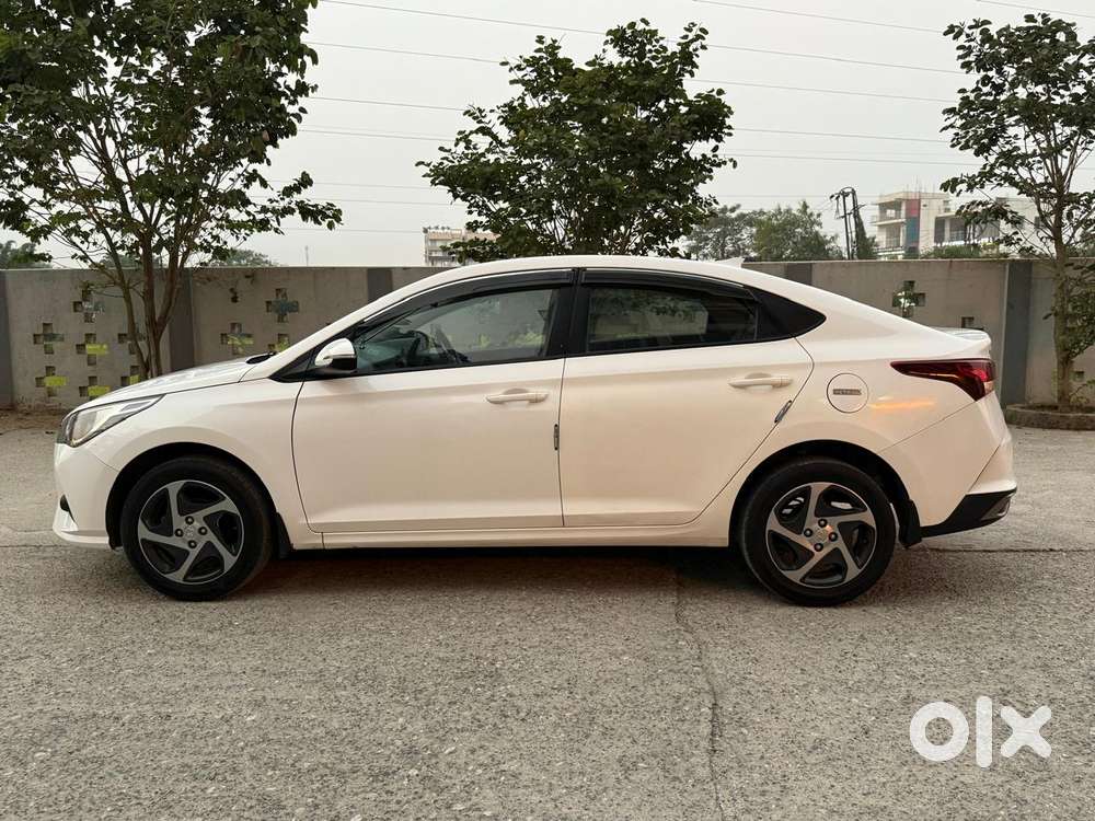 Hyundai Verna S+, 2023, Petrol