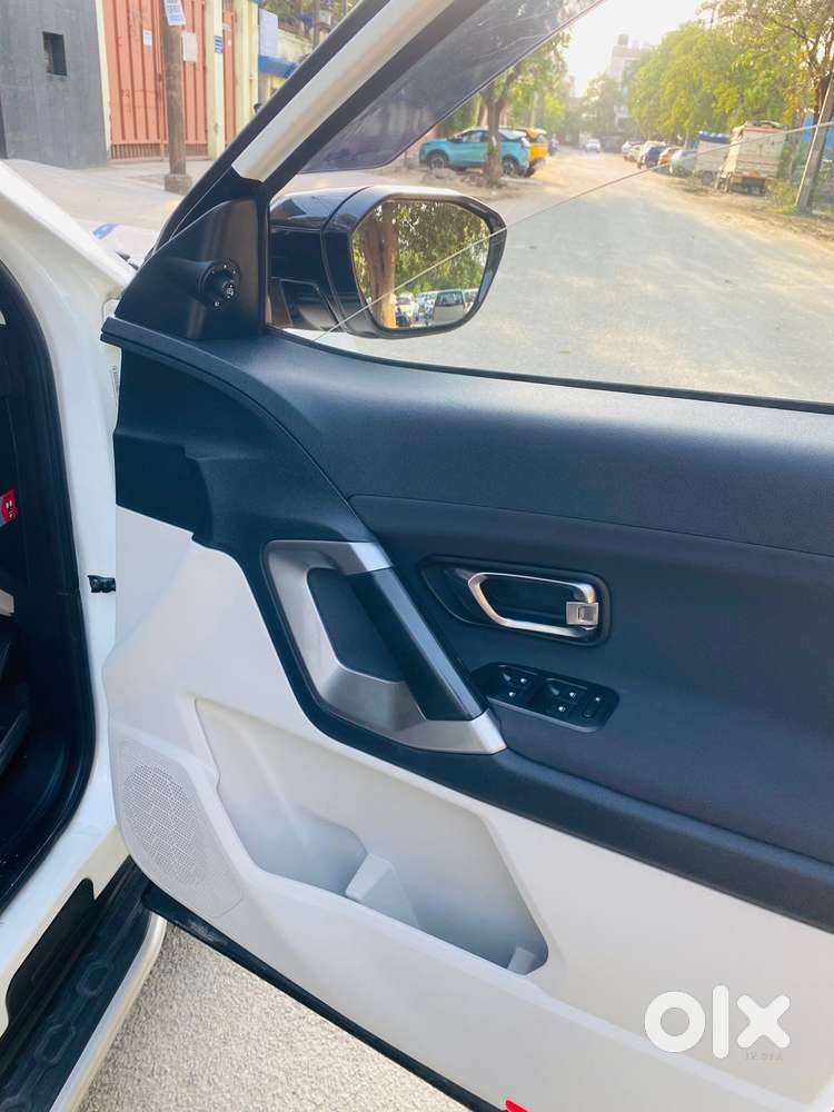 Tata Safari 2.0 Kryotec Xt Plus, 2023, Diesel