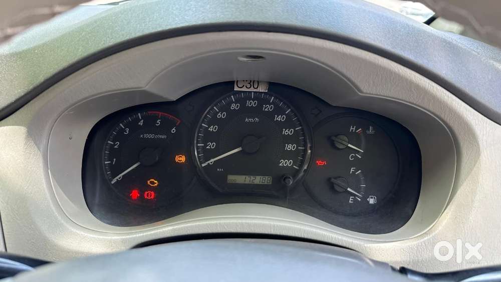 Toyota Innova, 2014, Diesel