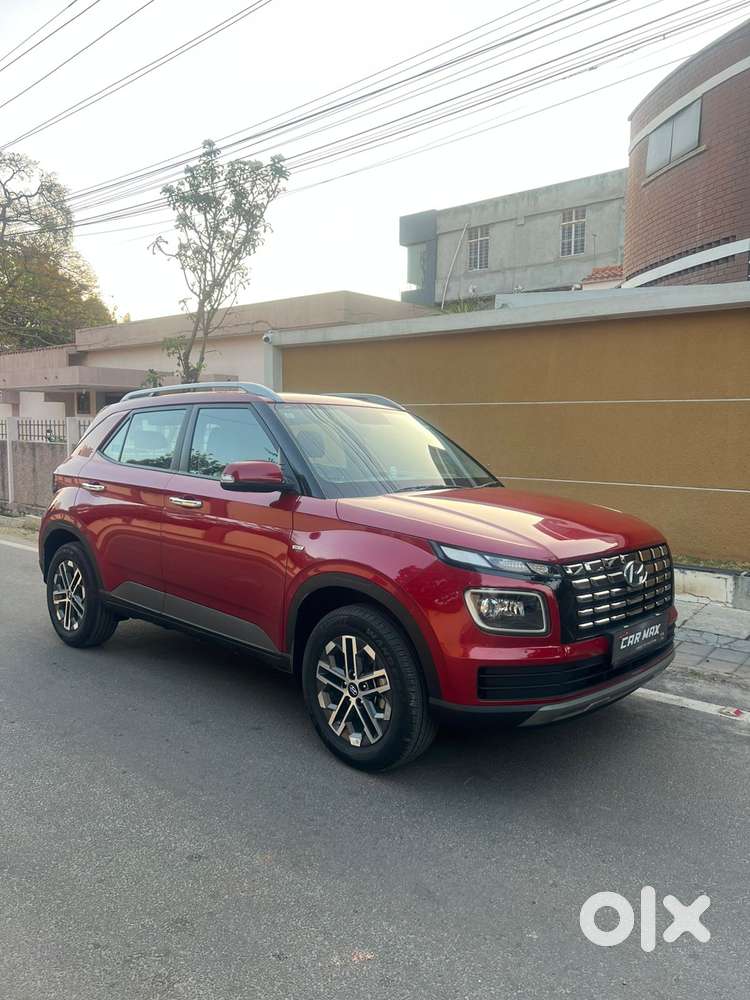 Hyundai Venue 1.0 Sx (o) Turbo Dct, 2022, Petrol