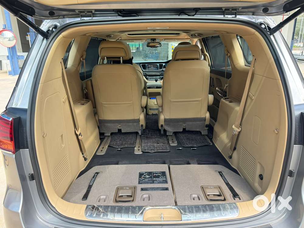 Kia Carnival Limousine Plus 7 Str, 2023, Diesel
