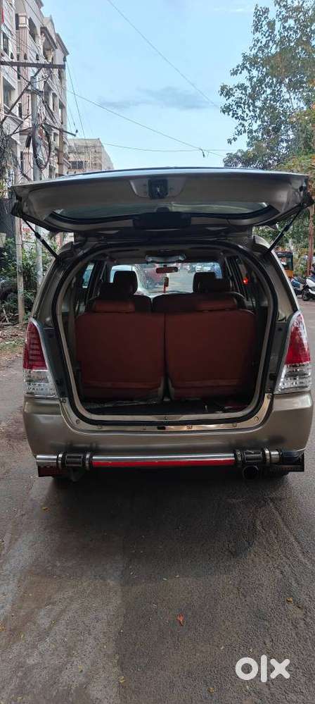 Toyota Innova 2.5 G (diesel) 8 Seater, 2007, Diesel