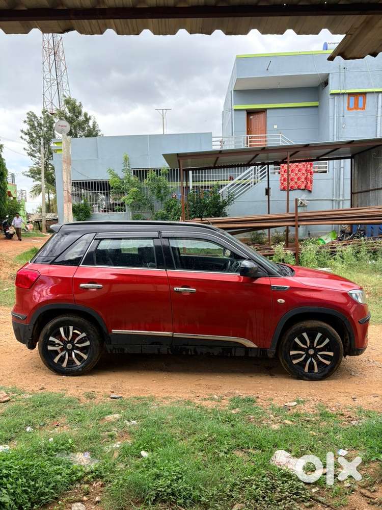 Maruti Suzuki Brezza 2017 Diesel 98000 Km Driven
