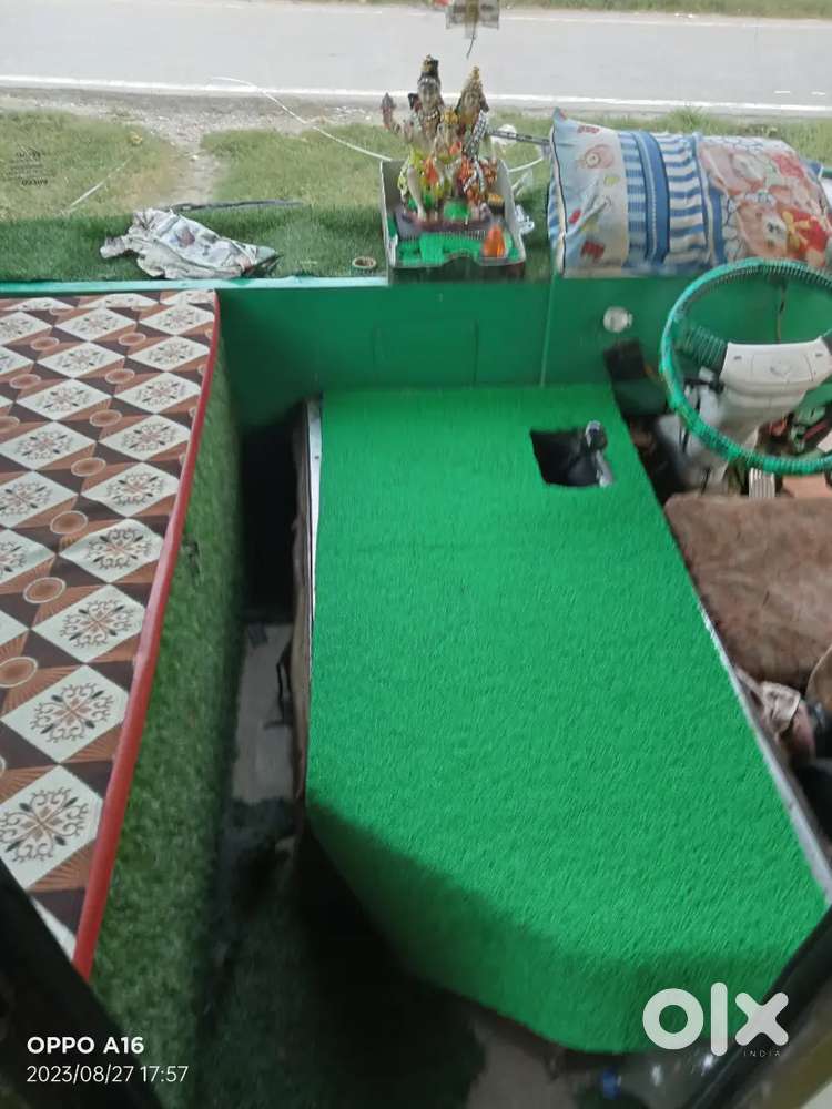 Eicher Bus Ac 33setar Hai 2016 Model Hai