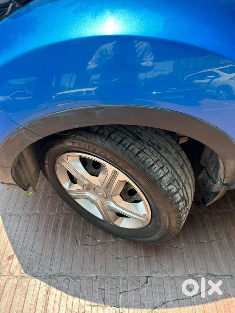 Tata Nexon 1.2 Revotron Xma Amt (s), 2020, Petrol