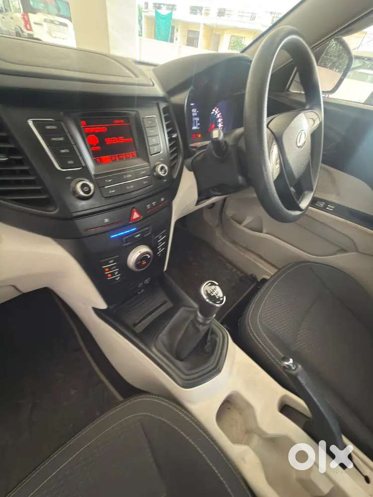 Mahindra Xuv300 Petrol Manual 2022