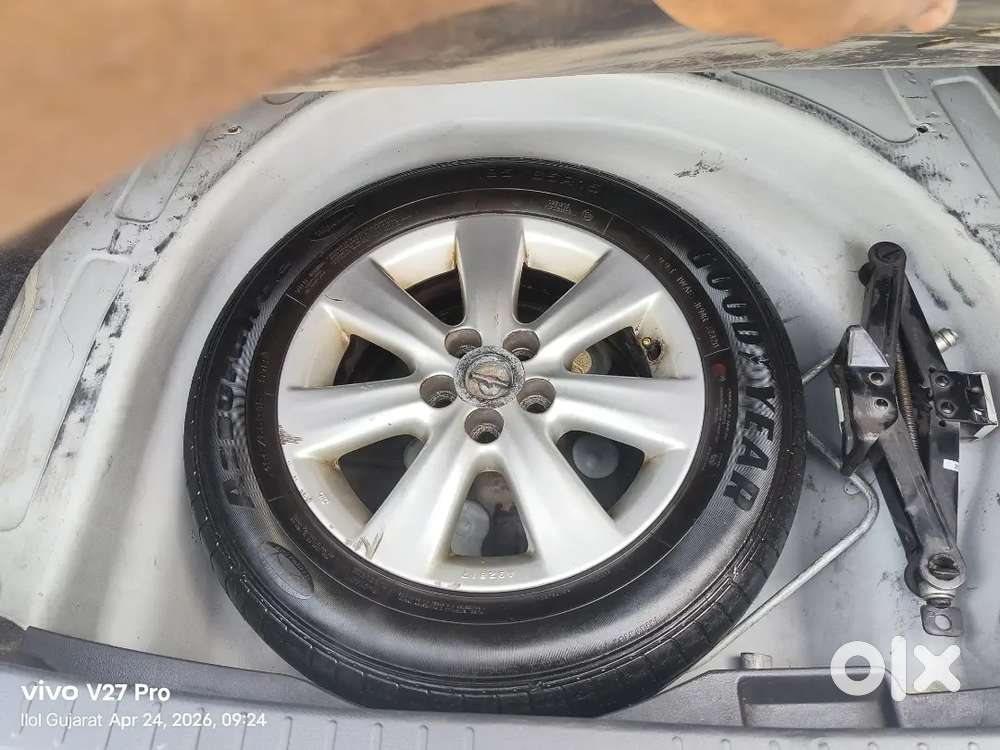 Toyota Corolla Altis 2011 Petrol 106000 Km Driven Second Owner