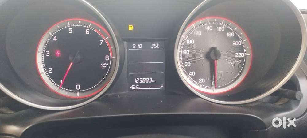 Maruti Suzuki Swift Vvt Zxi, 2022, Petrol