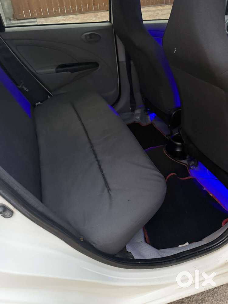 Toyota Etios G Exclusive, 2011, Petrol