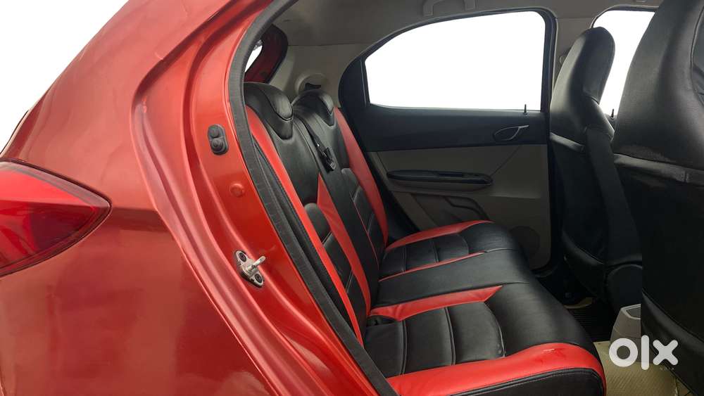 Tata Tiago 1.2 Revotron Xt, 2017, Petrol