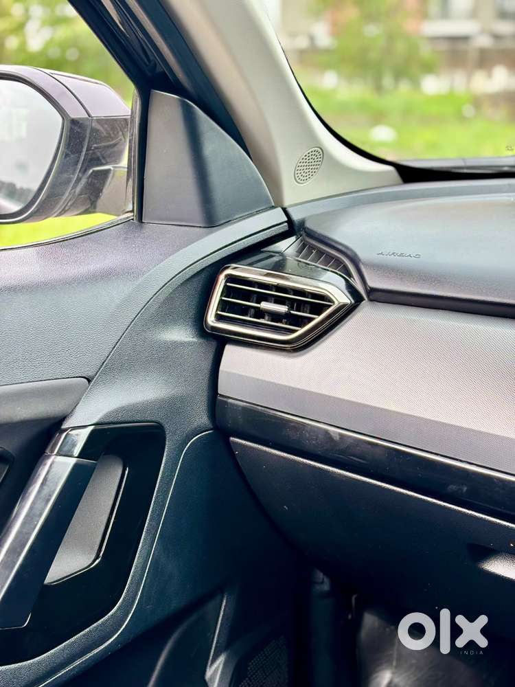 Tata Safari 2.0 Kryotec Xt Plus Dark Edition, 2023, Diesel