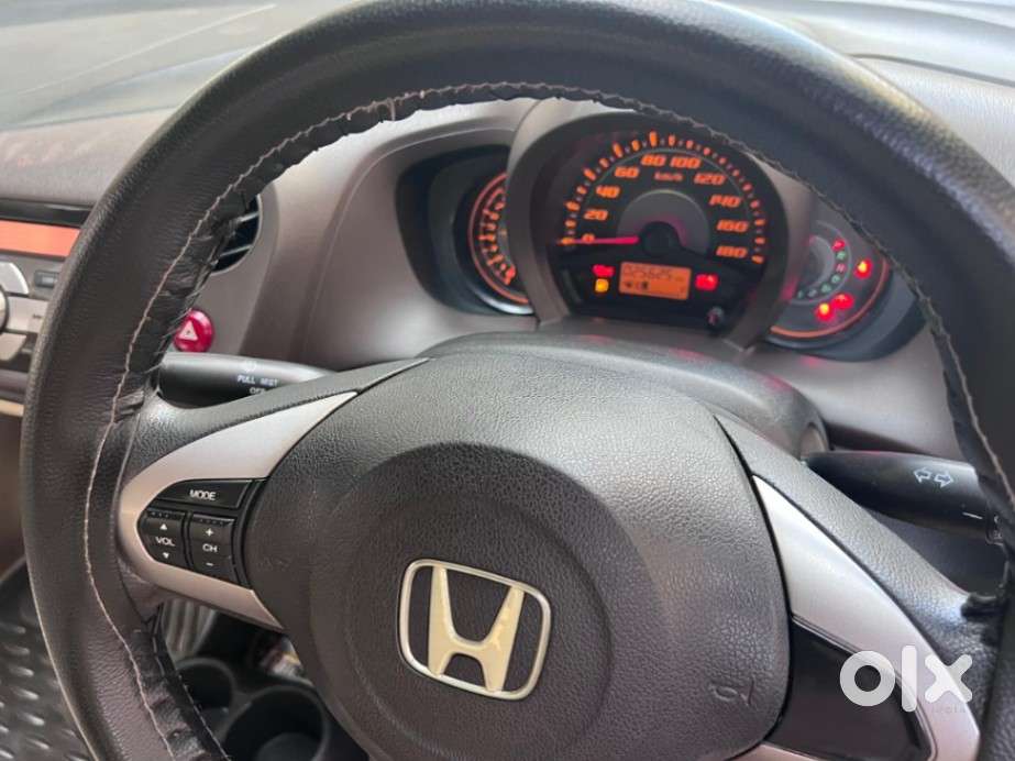 Honda Amaze 2013-2016 S At I-vtech, 2013, Petrol