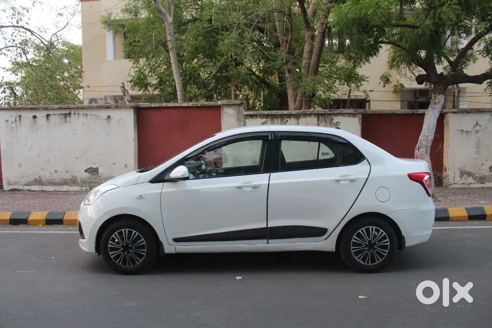 Hyundai Xcent 1.2 (cng) – 2016, White