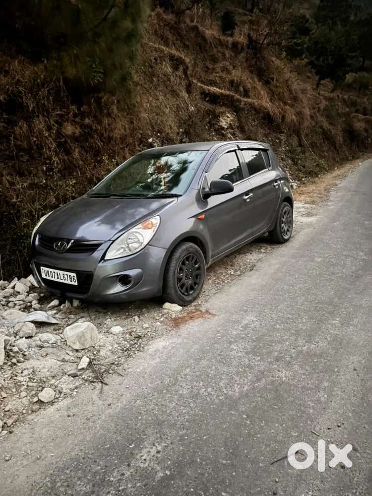 Hyundai I20 2011(oct) Diesel Well Maintained Neat & Clean Car