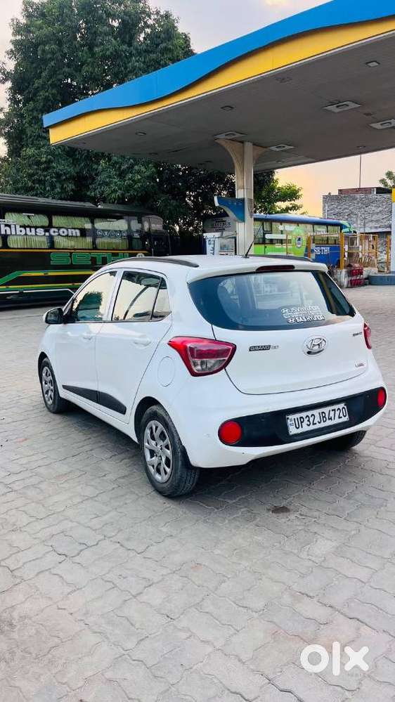 Hyundai Grand I10 1.2 Crdi Sportz Option, 2017, Diesel